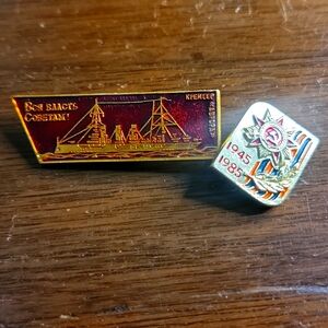 Vintage Soviet Union war pins